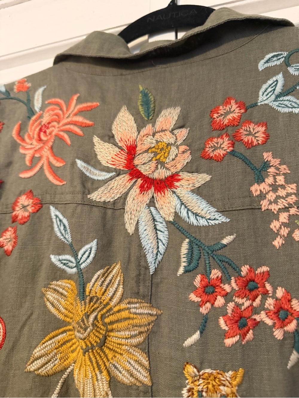Johnny Was green linen button up - Picture 7 of 8
